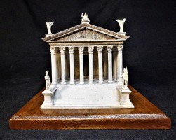 tempio di Adriano a piazza di pietra 